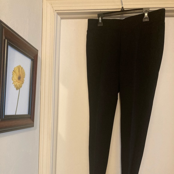 SPECIAL 3 for $ 20.00 Chico’s pull up stirrup pants - Picture 1 of 6